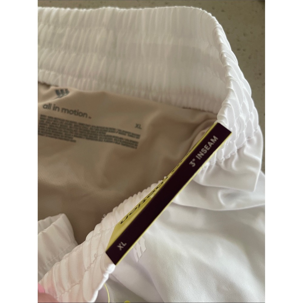 all in motion White Women's Mid Rise Athletic Run Shorts XL NWT - Picture 7 of 7